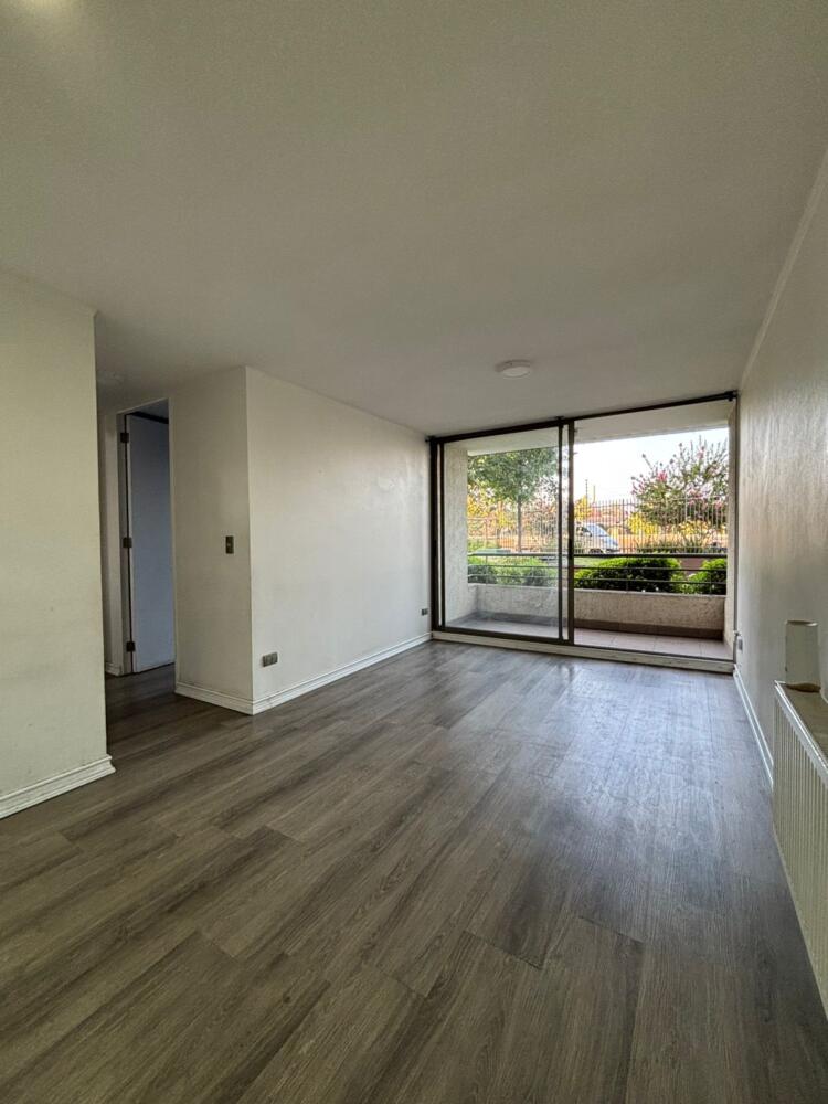 Departamento en arriendo en condominio Pajaritos del Parque